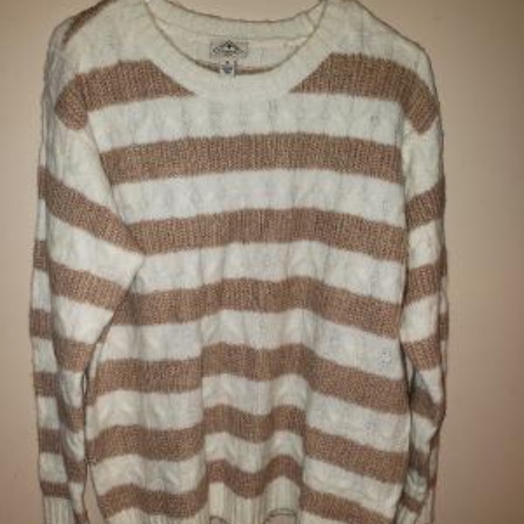 Sweaters - sweater